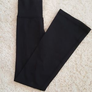 Lululemon bootcut yoga pants
